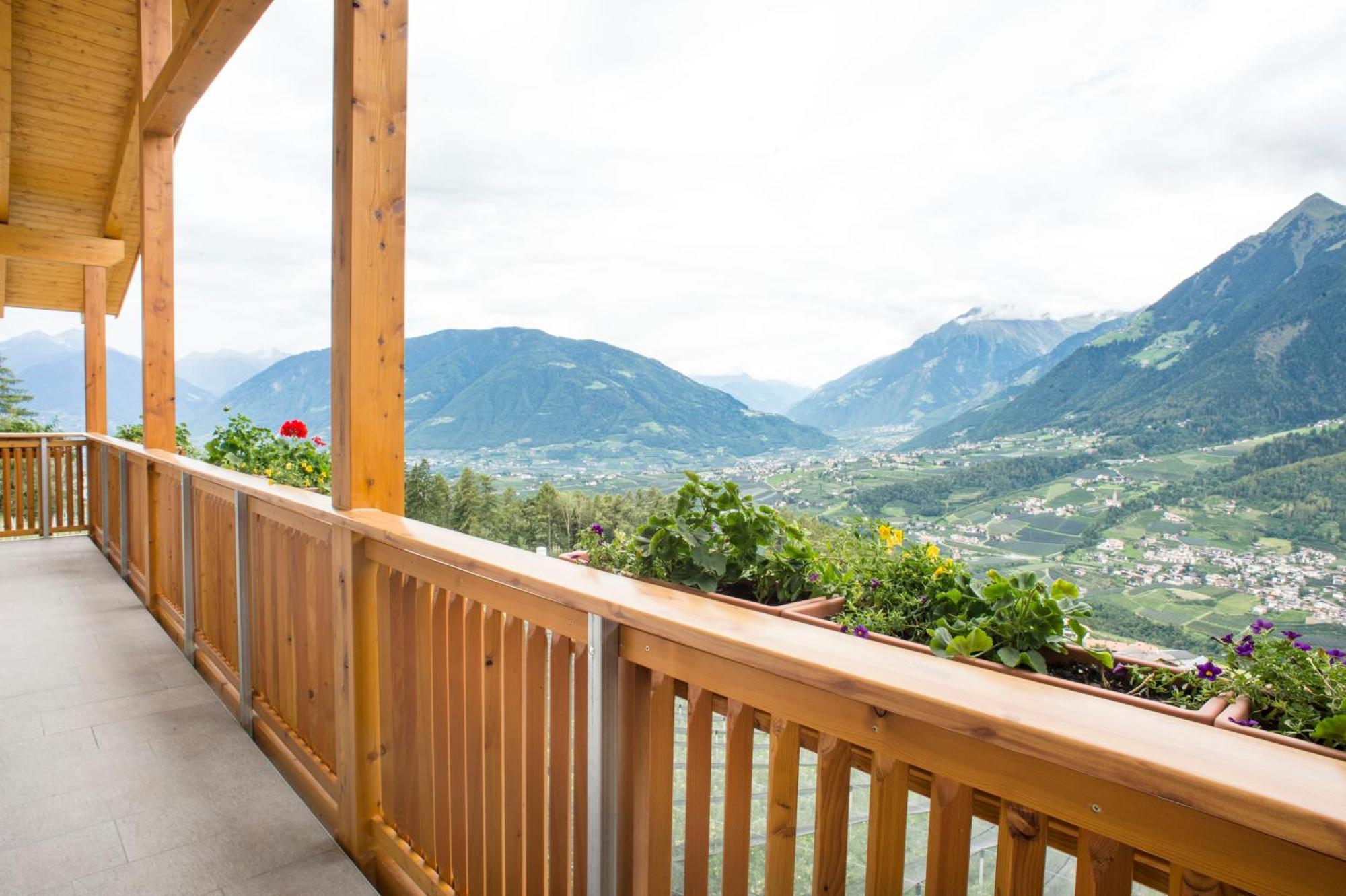 Pruensterhof Schenna Apartment Luaran gambar