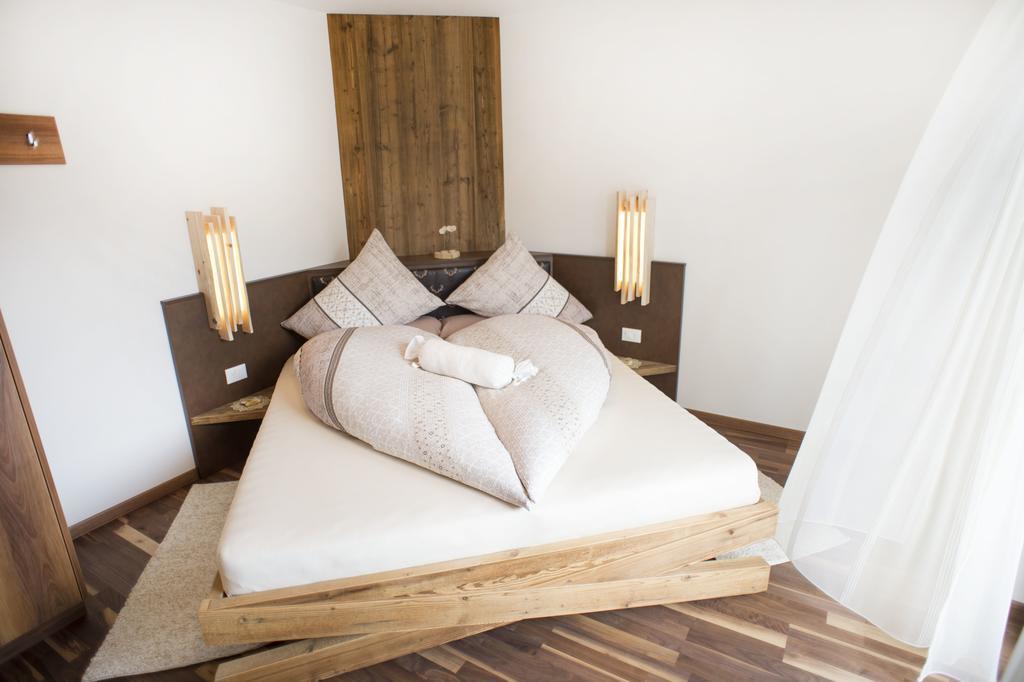 Pruensterhof Schenna Apartment Luaran gambar
